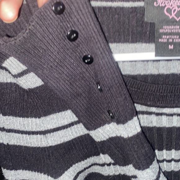 Black/Grey Womens Top - Picture 3 of 4